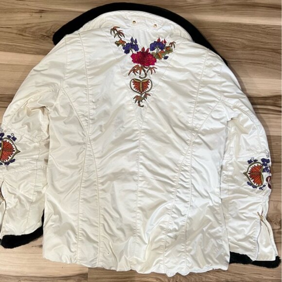 Obermeyer Women's White Long Sleeve Allure Thermolite Puffer Ski Jacket Size 8 - Picture 4 of 8